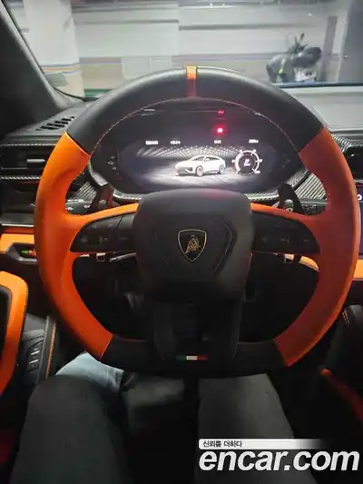 Lamborghini Urus 2025 4.0 автомат (гидро), миниатюра 7 Lamborghini Urus 2025 4.0 автомат (гидро), миниатюра 7