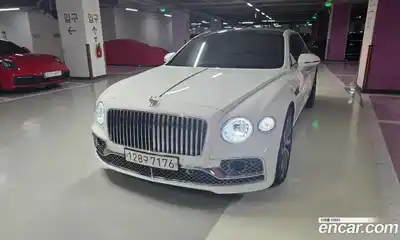 Bentley Flying Spur 2022 4.0 автомат (гидро), миниатюра 2 Bentley Flying Spur 2022 4.0 автомат (гидро), миниатюра 2
