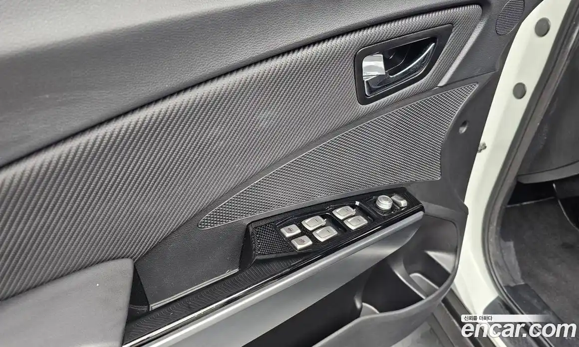 SsangYong TIBOLI 2017 1.6 автомат (гидро), фото 18