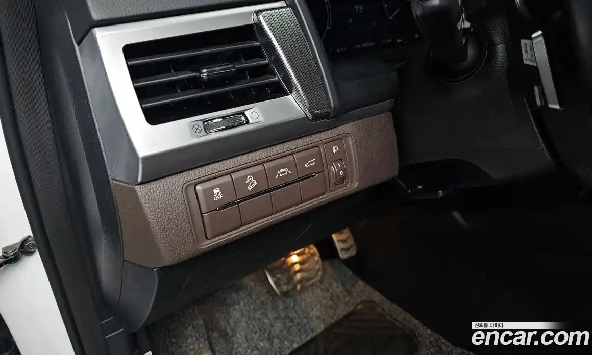 SsangYong Rexton 2021 2.2 автомат (гидро), фото 18
