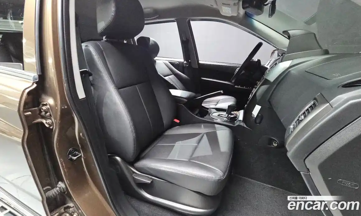 SsangYong Korando 2017 2.2 автомат (гидро), фото 11
