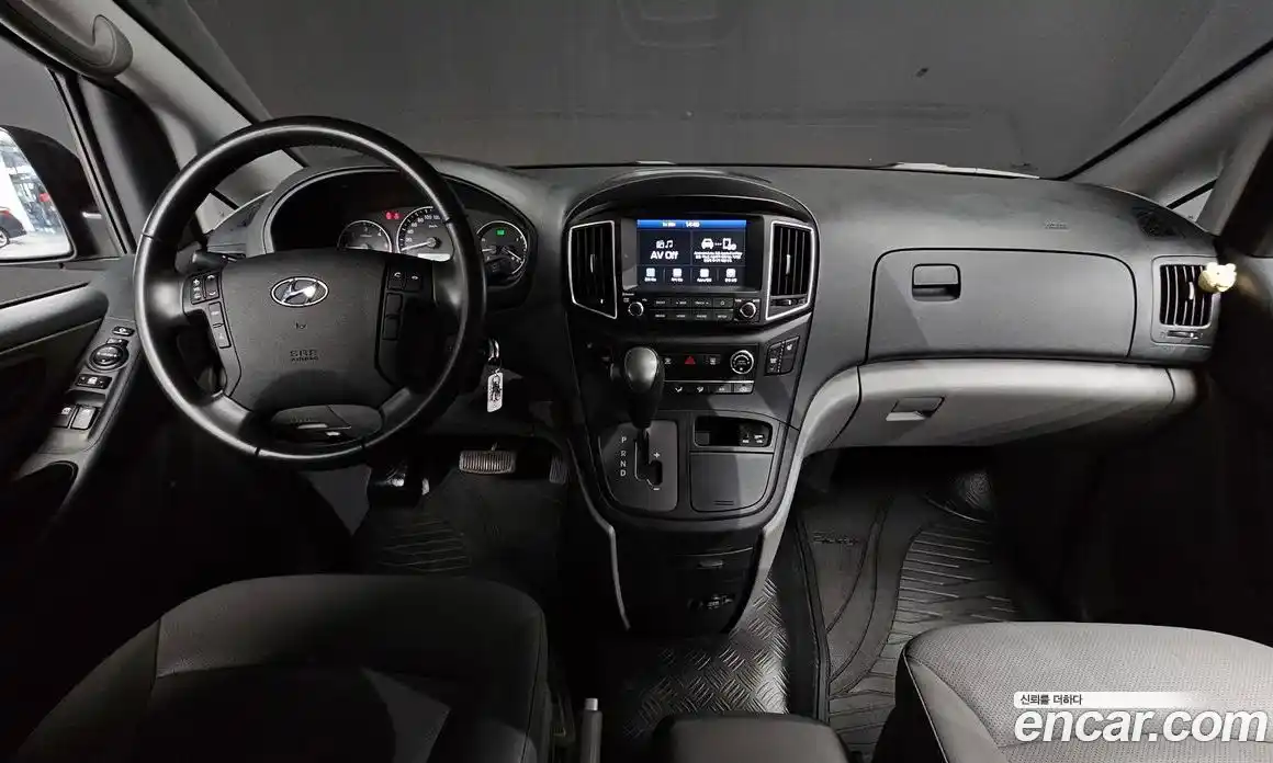Hyundai Starex 2020 2.5 автомат (гидро), фото 7