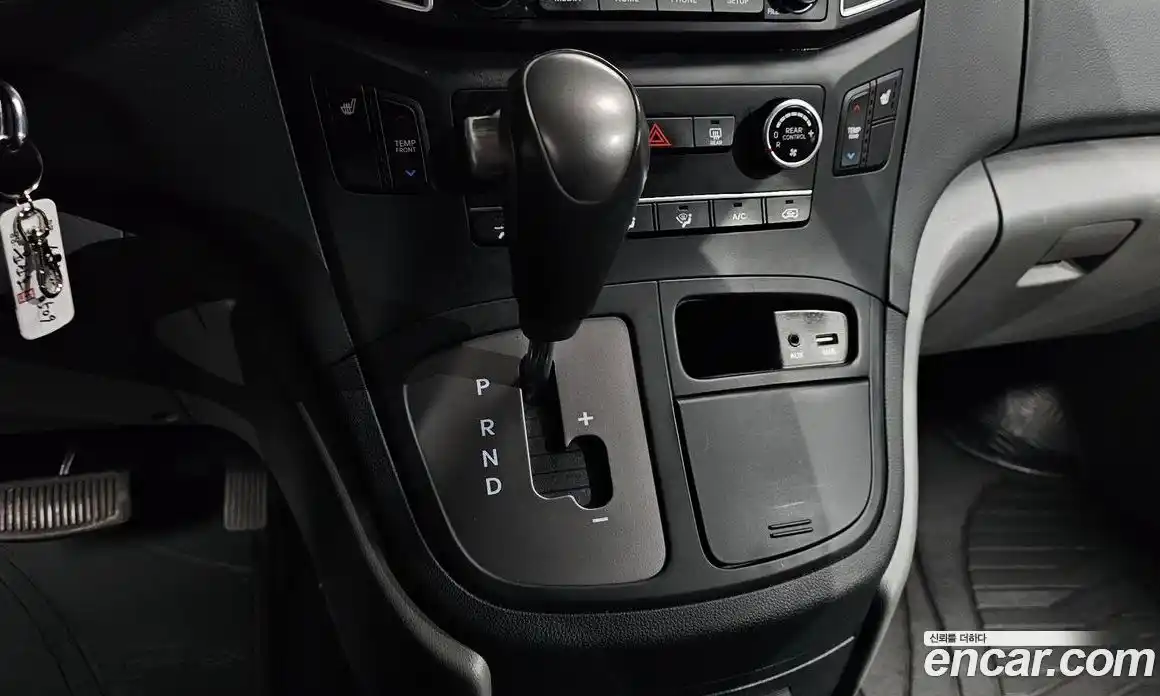 Hyundai Starex 2020 2.5 автомат (гидро), фото 9