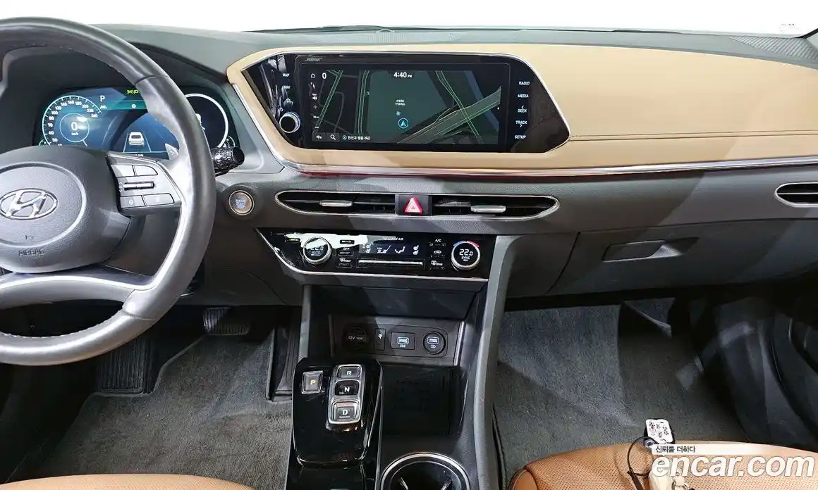 Hyundai Sonata 2021 1.6 автомат (гидро), фото 13