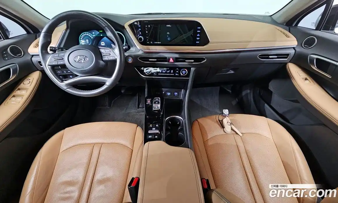 Hyundai Sonata 2021 1.6 автомат (гидро), фото 6