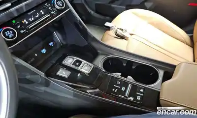 Hyundai Sonata 2021 1.6 автомат (гидро), миниатюра 8