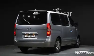 Hyundai Starex 2016 2.5 автомат (гидро), миниатюра 2
