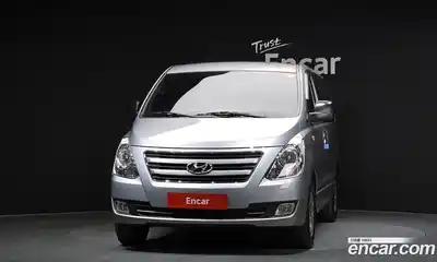 Hyundai Starex 2016 2.5 автомат (гидро), миниатюра 3