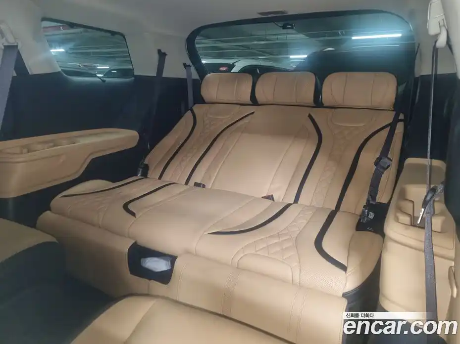 Kia Carnival 2023 3.5 автомат (гидро), фото 17