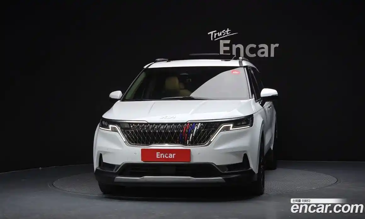 Kia Carnival 2023 3.5 автомат (гидро), фото 3
