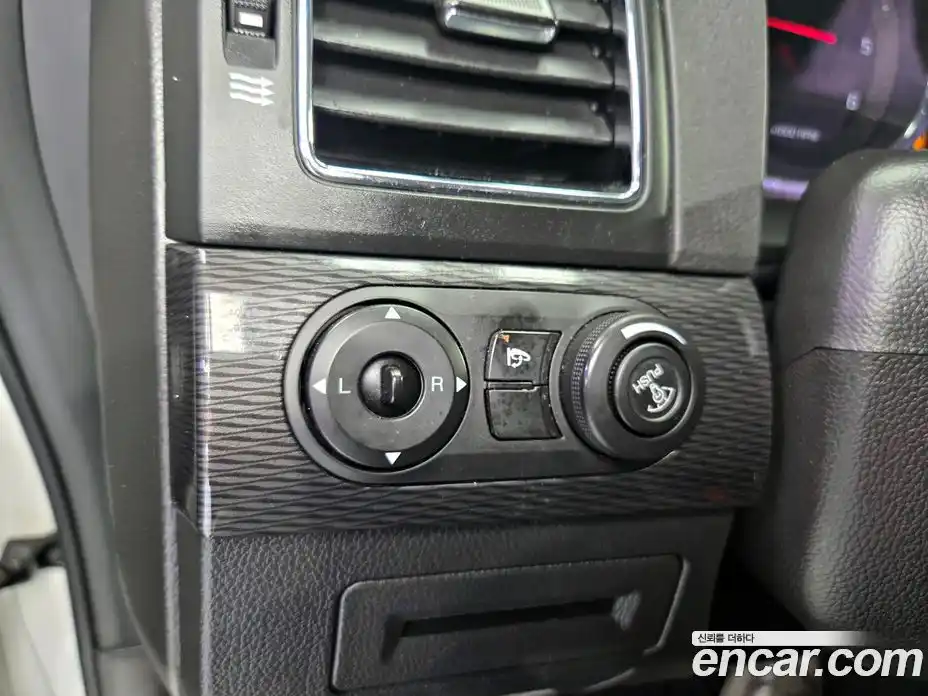 Chevrolet Captiva 2013 2.0 автомат (гидро), фото 15