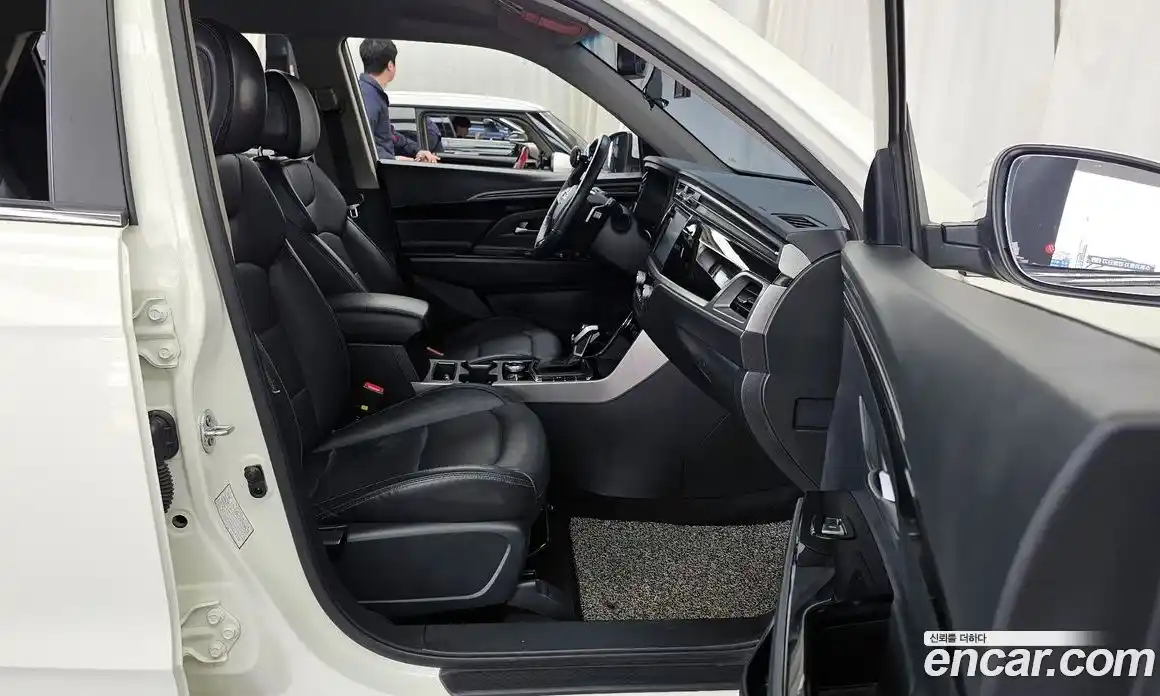SsangYong Korando 2020 1.5 автомат (гидро), фото 11