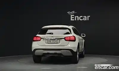 Mercedes-Benz GLA-Class 2017 2.0 гидро, миниатюра 4 Mercedes-Benz GLA-Class 2017 2.0 гидро, миниатюра 4