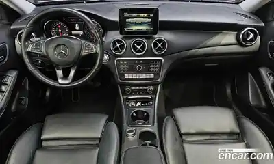 Mercedes-Benz GLA-Class 2017 2.0 гидро, миниатюра 7 Mercedes-Benz GLA-Class 2017 2.0 гидро, миниатюра 7