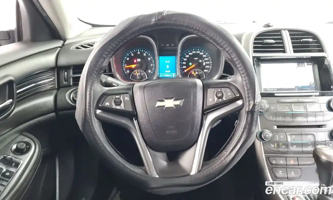 Chevrolet Malibu 2015 2.0 автомат (гидро), фото 13