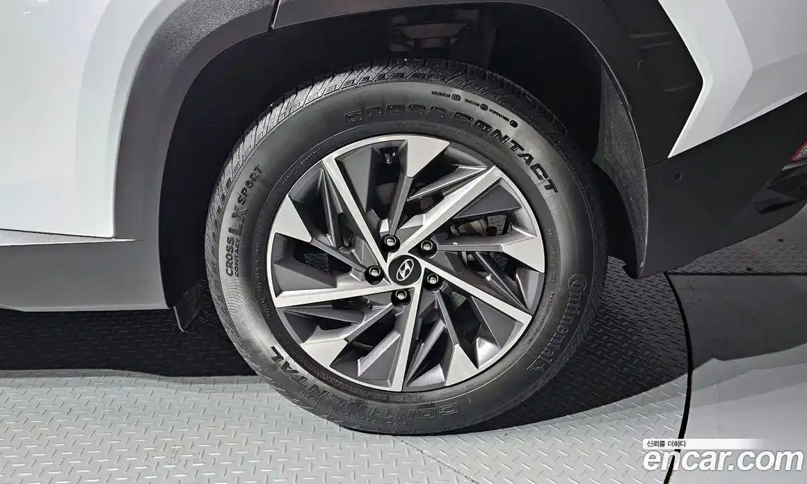 Hyundai Tucson 2020 1.6 автомат (гидро), фото 7