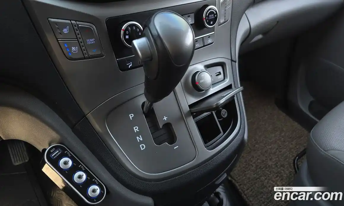 Hyundai Starex 2020 2.5 автомат (гидро), фото 12
