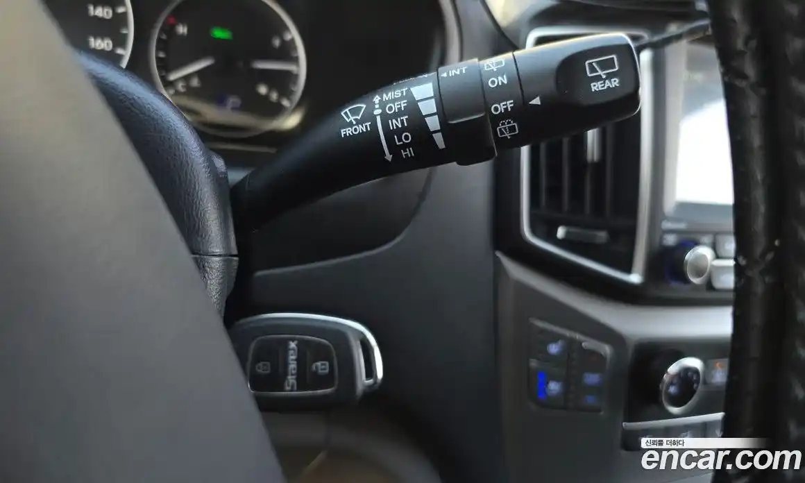 Hyundai Starex 2020 2.5 автомат (гидро), фото 16
