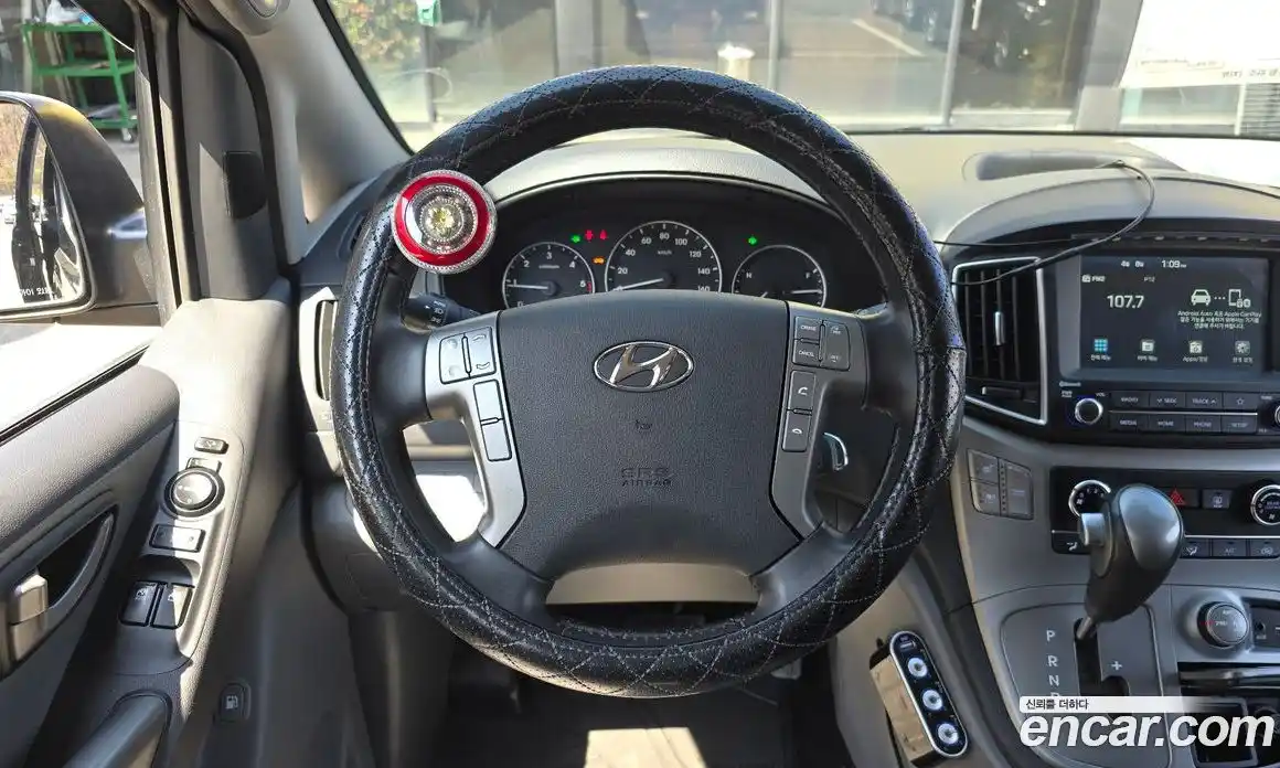 Hyundai Starex 2020 2.5 автомат (гидро), фото 19