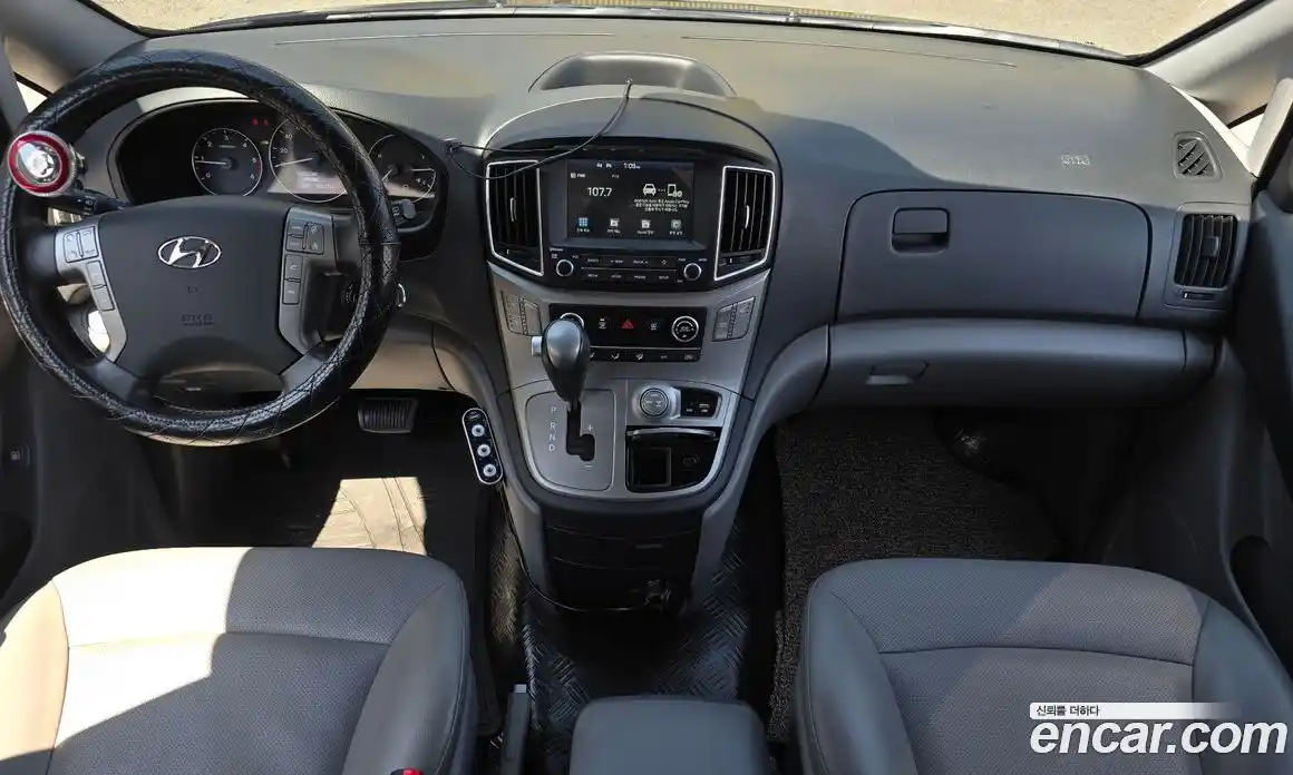 Hyundai Starex 2020 2.5 автомат (гидро), фото 10