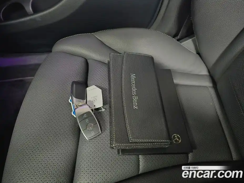 Mercedes-Benz GLC-Class 2021 2.0 гидро, фото 39