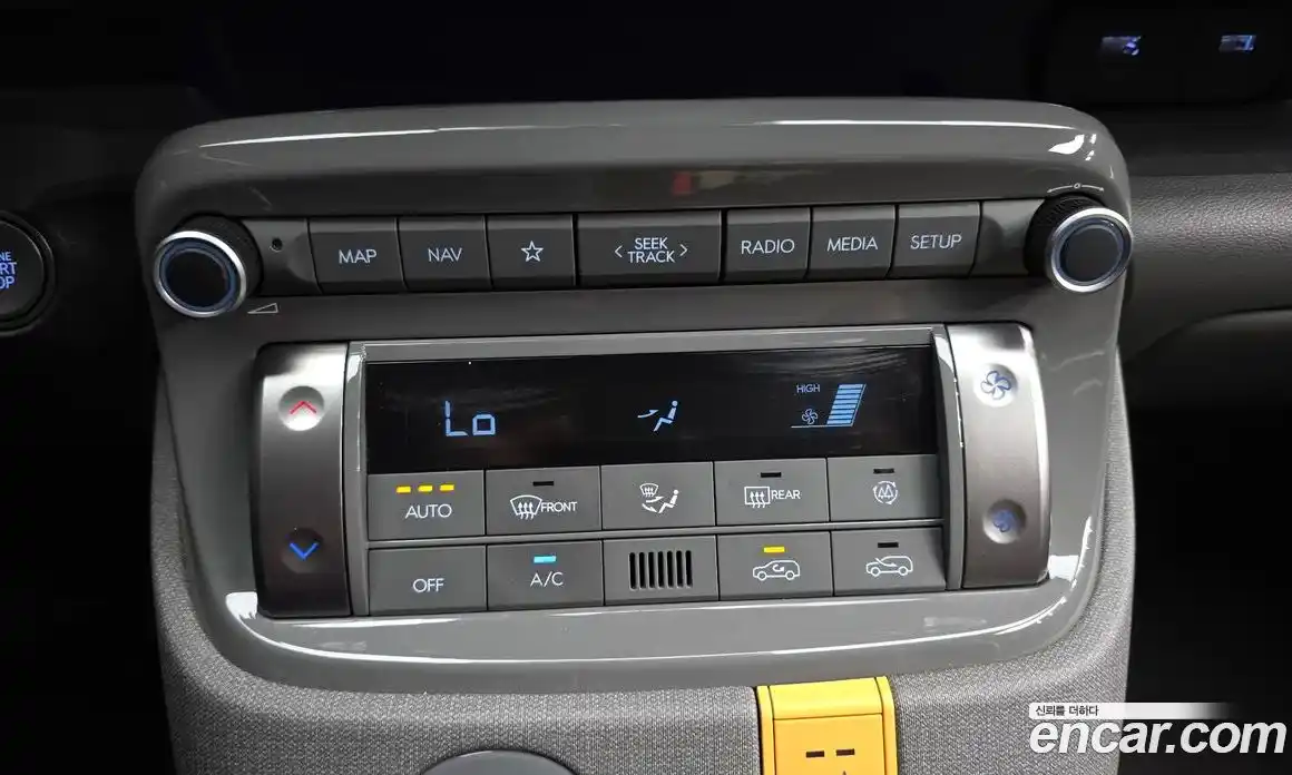 Hyundai Casper 2022 1.0 автомат (гидро), фото 22