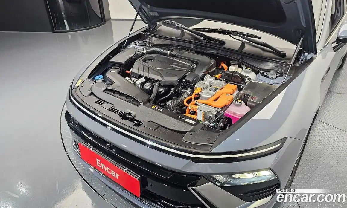 Hyundai Sonata 2024 2.0 автомат (гидро), фото 6