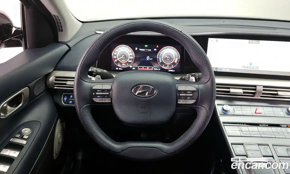 Hyundai Nexo 2023 автомат (гидро), фото 13