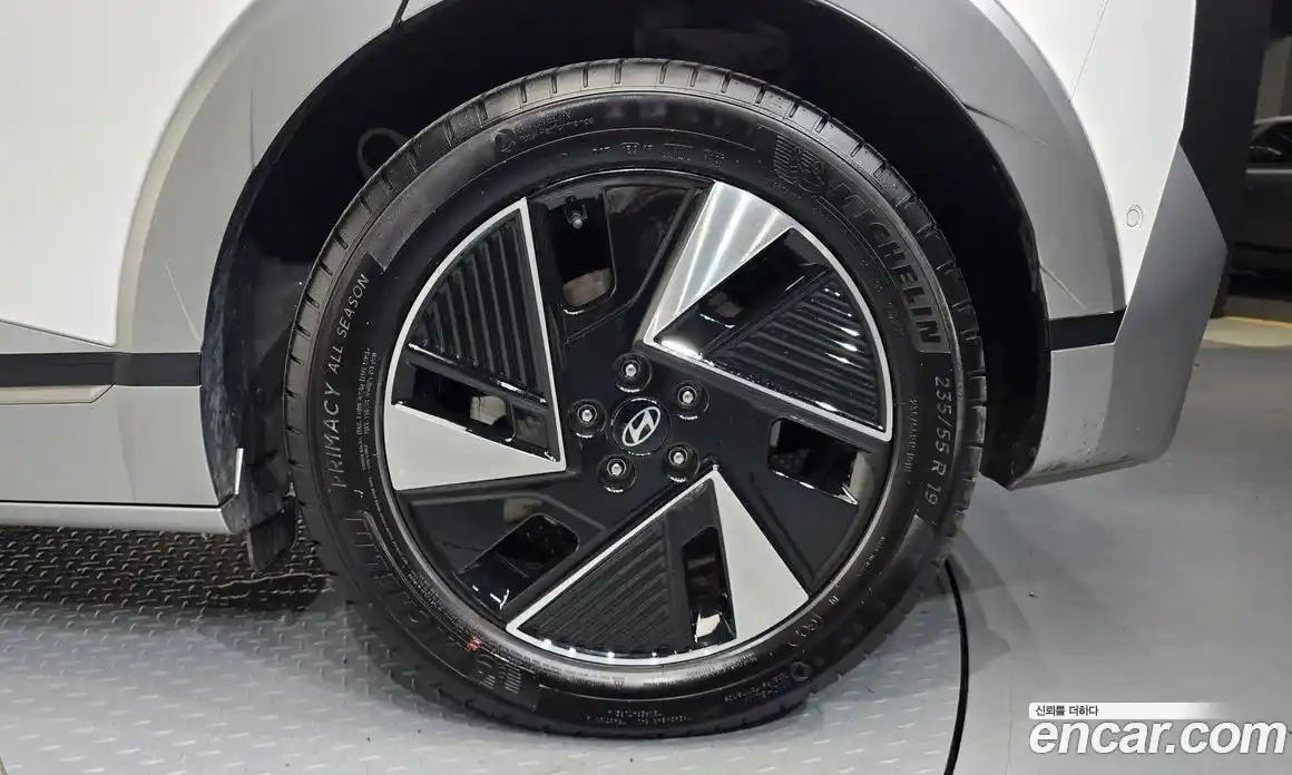 Hyundai Ioniq 5 2024 0.1 автомат (гидро), фото 7