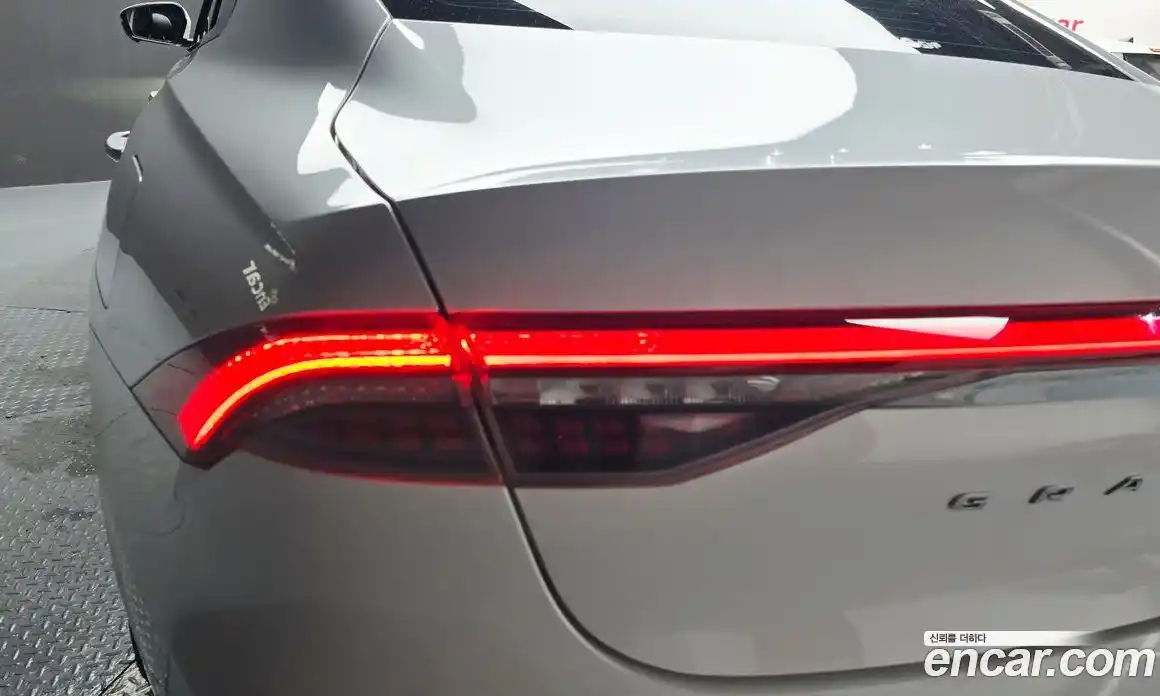 Hyundai Grandeur 2021 3.0 автомат (гидро), фото 9