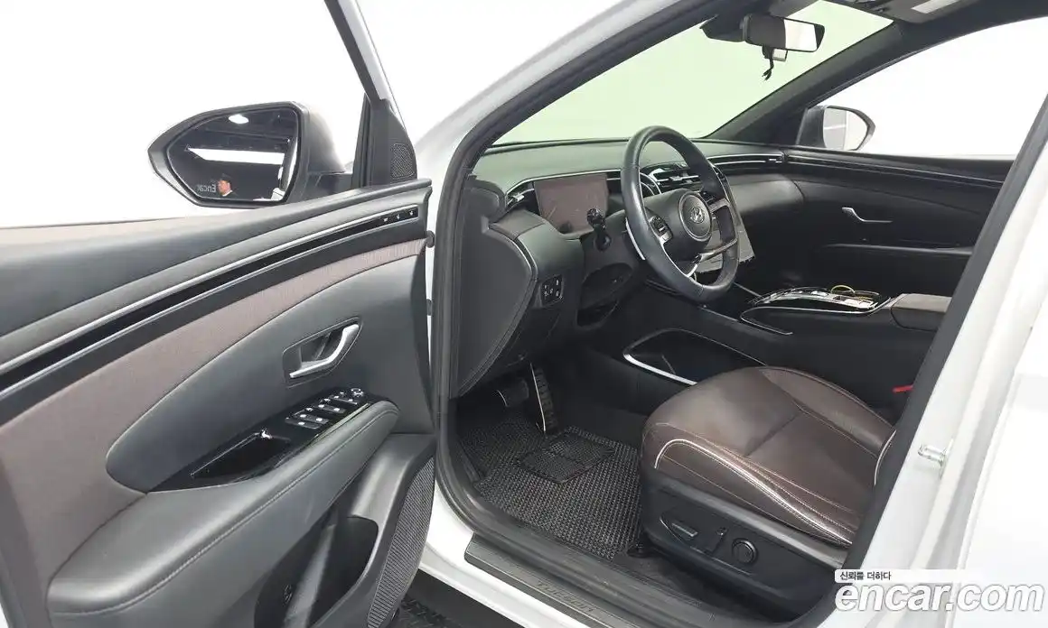 Hyundai Tucson 2022 1.6 автомат (гидро), фото 10