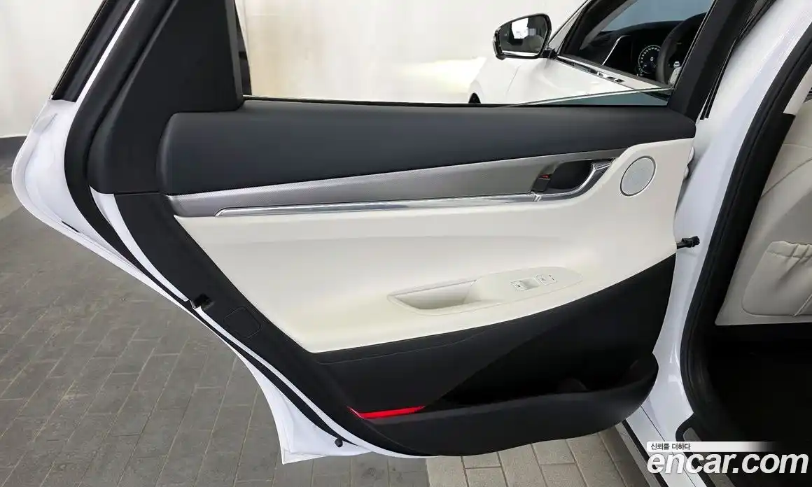 Hyundai Grandeur 2021 2.5 автомат (гидро), фото 15