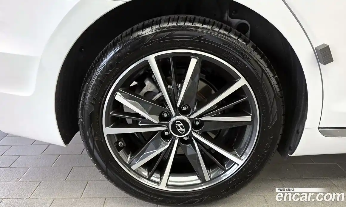 Hyundai Grandeur 2021 2.5 автомат (гидро), фото 5