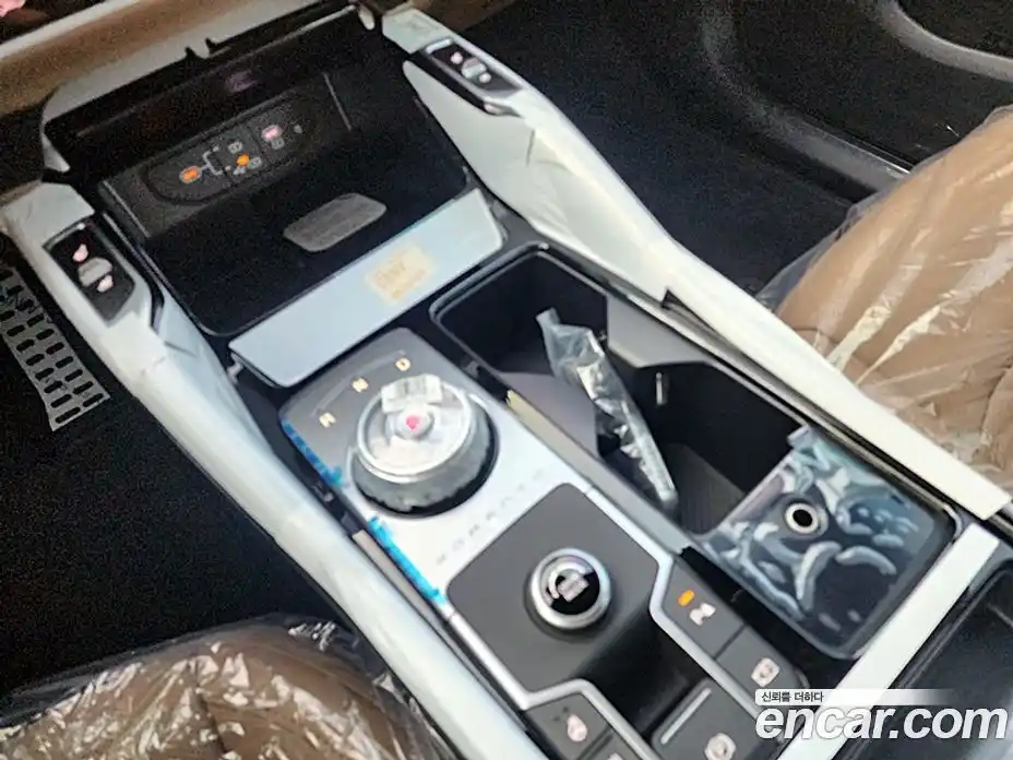 Kia Sorento 2025 1.6 автомат (гидро), фото 14