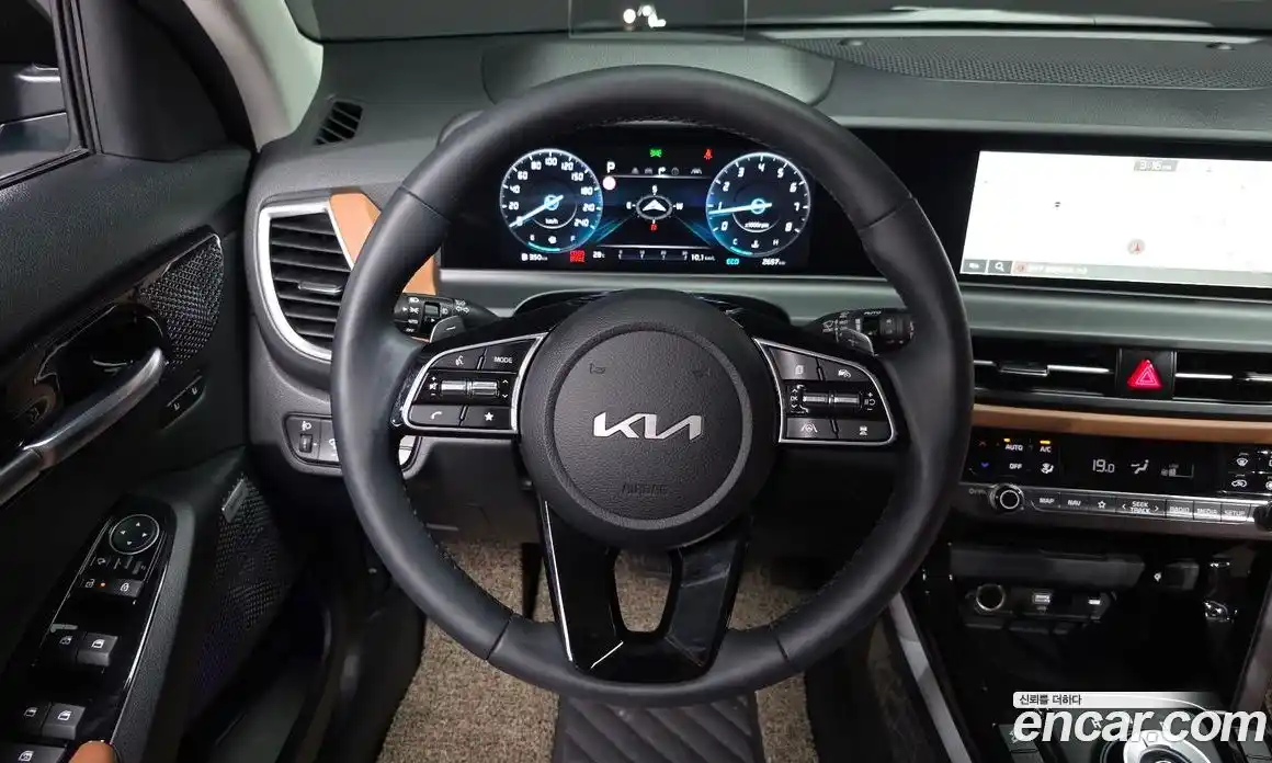 Kia Seltos 2025 1.6 автомат (гидро), фото 14