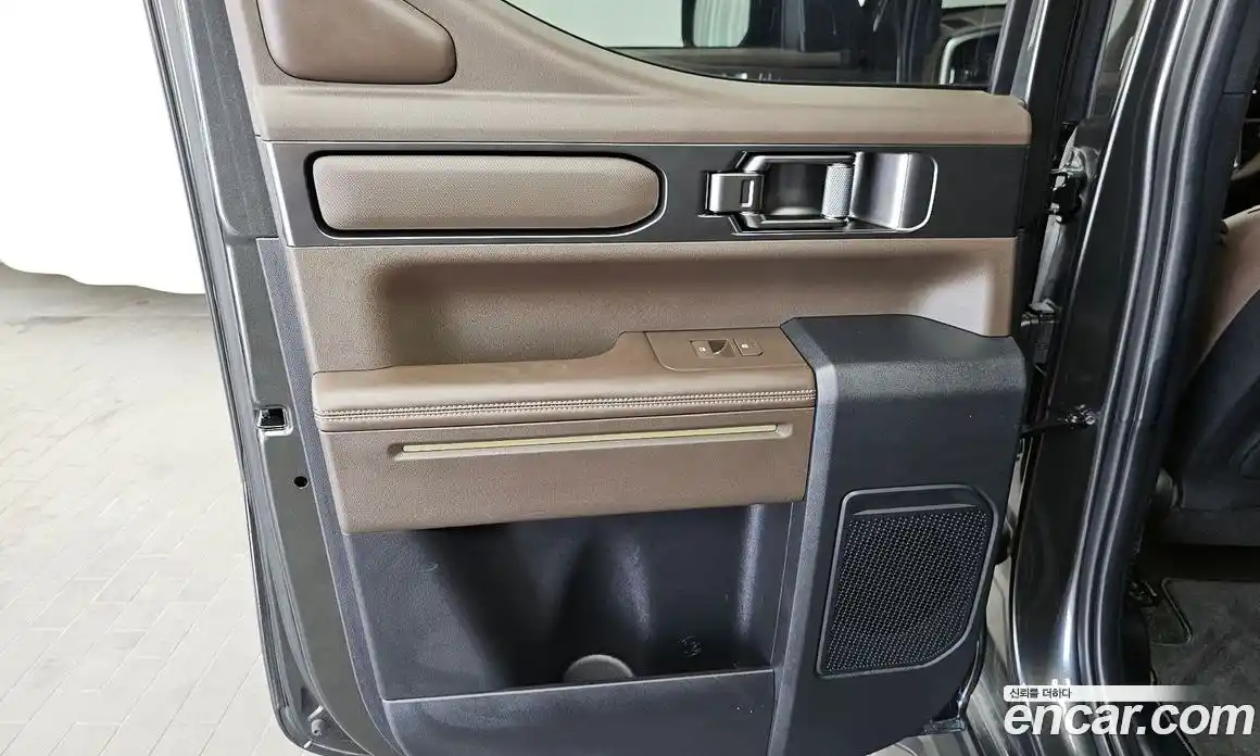 Kia Tasman 2025 2.5 автомат (гидро), фото 15