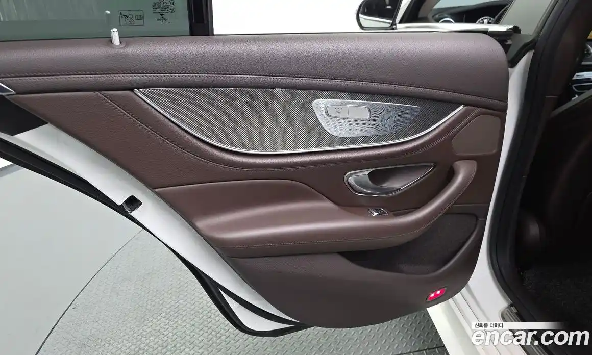 Mercedes-Benz CLS-Class 2019 1.9 гидро, фото 15 Mercedes-Benz CLS-Class 2019 1.9 гидро, фото 15