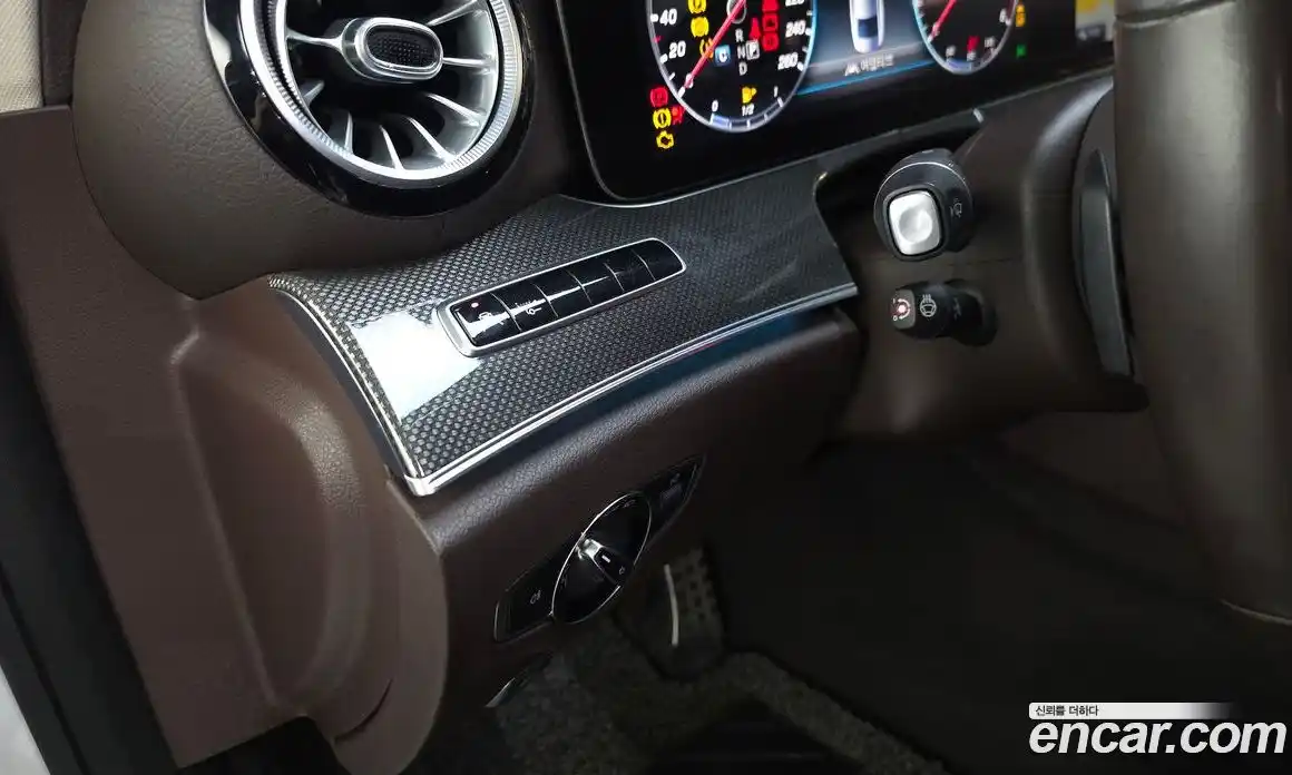 Mercedes-Benz CLS-Class 2019 1.9 гидро, фото 27 Mercedes-Benz CLS-Class 2019 1.9 гидро, фото 27