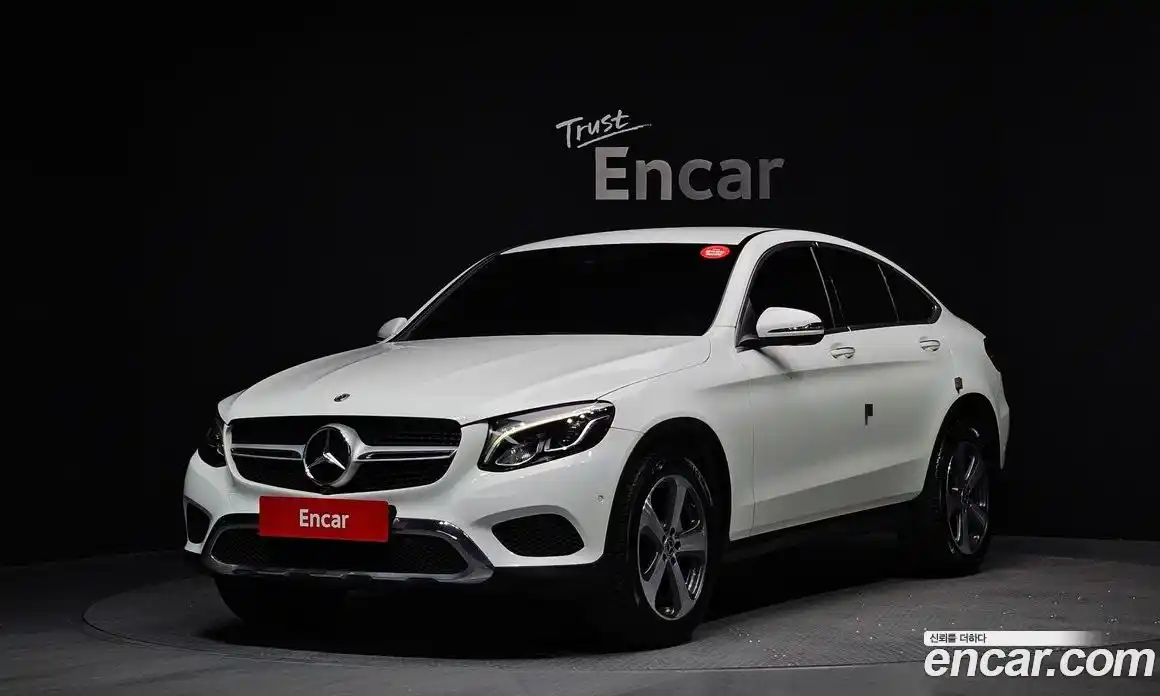 Mercedes-Benz GLC-Class 2019 2.0 гидро, фото 1 Mercedes-Benz GLC-Class 2019 2.0 гидро, фото 1