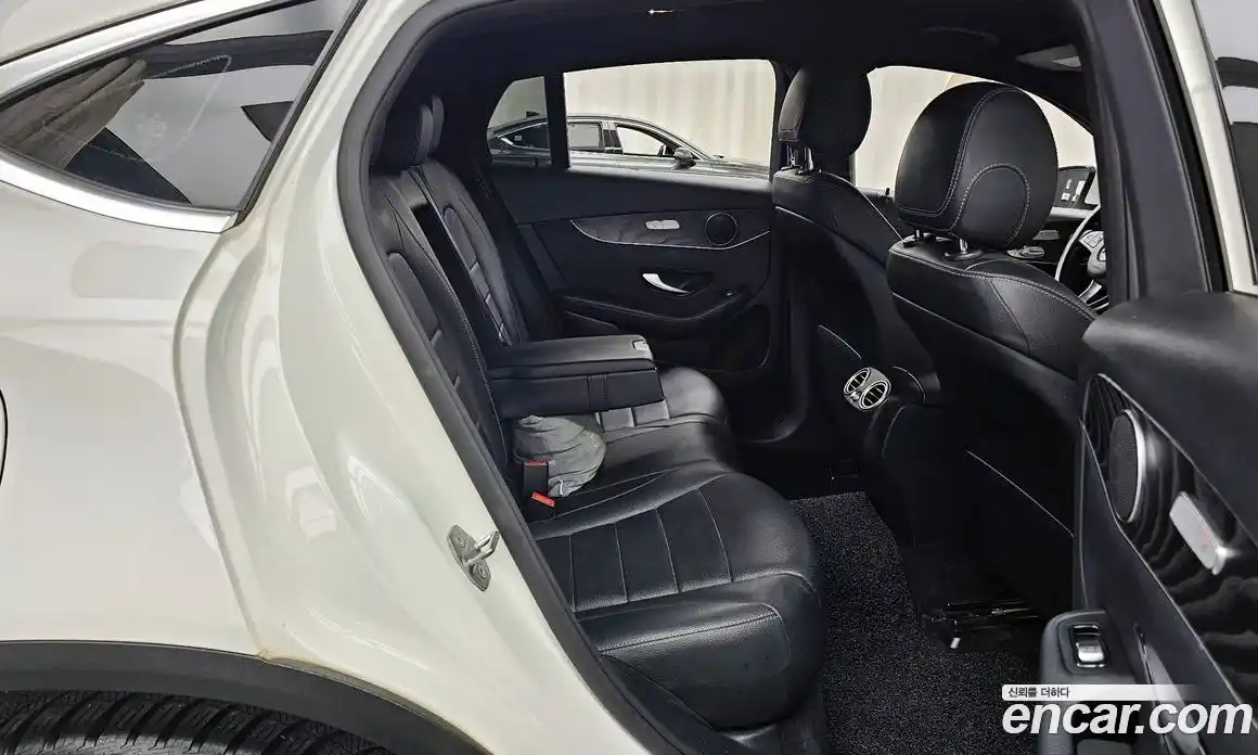 Mercedes-Benz GLC-Class 2019 2.0 гидро, фото 12 Mercedes-Benz GLC-Class 2019 2.0 гидро, фото 12