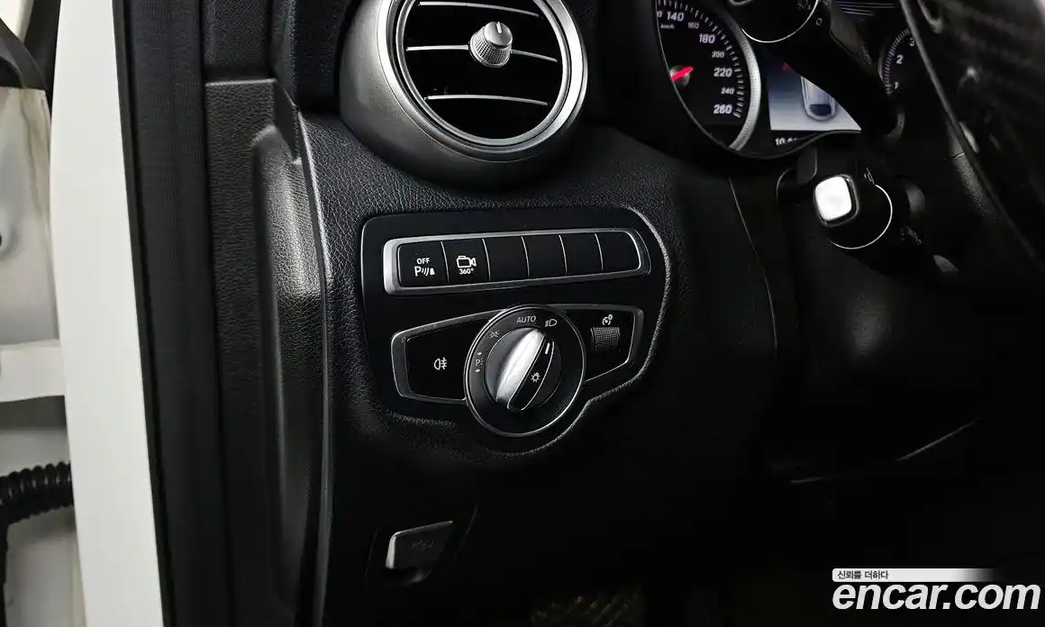Mercedes-Benz GLC-Class 2019 2.0 гидро, фото 16 Mercedes-Benz GLC-Class 2019 2.0 гидро, фото 16