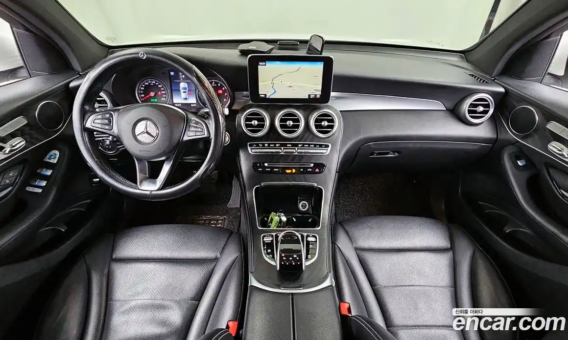 Mercedes-Benz GLC-Class 2019 2.0 гидро, фото 7 Mercedes-Benz GLC-Class 2019 2.0 гидро, фото 7