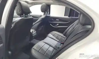 Mercedes-Benz E-Class 2016 2.0 автомат (гидро), миниатюра 11