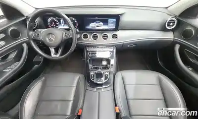 Mercedes-Benz E-Class 2016 2.0 автомат (гидро), миниатюра 7