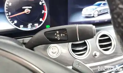 Mercedes-Benz E-Class 2016 2.0 автомат (гидро), миниатюра 9