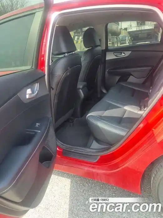 Kia K3 2018 1.6 автомат (гидро), фото 16