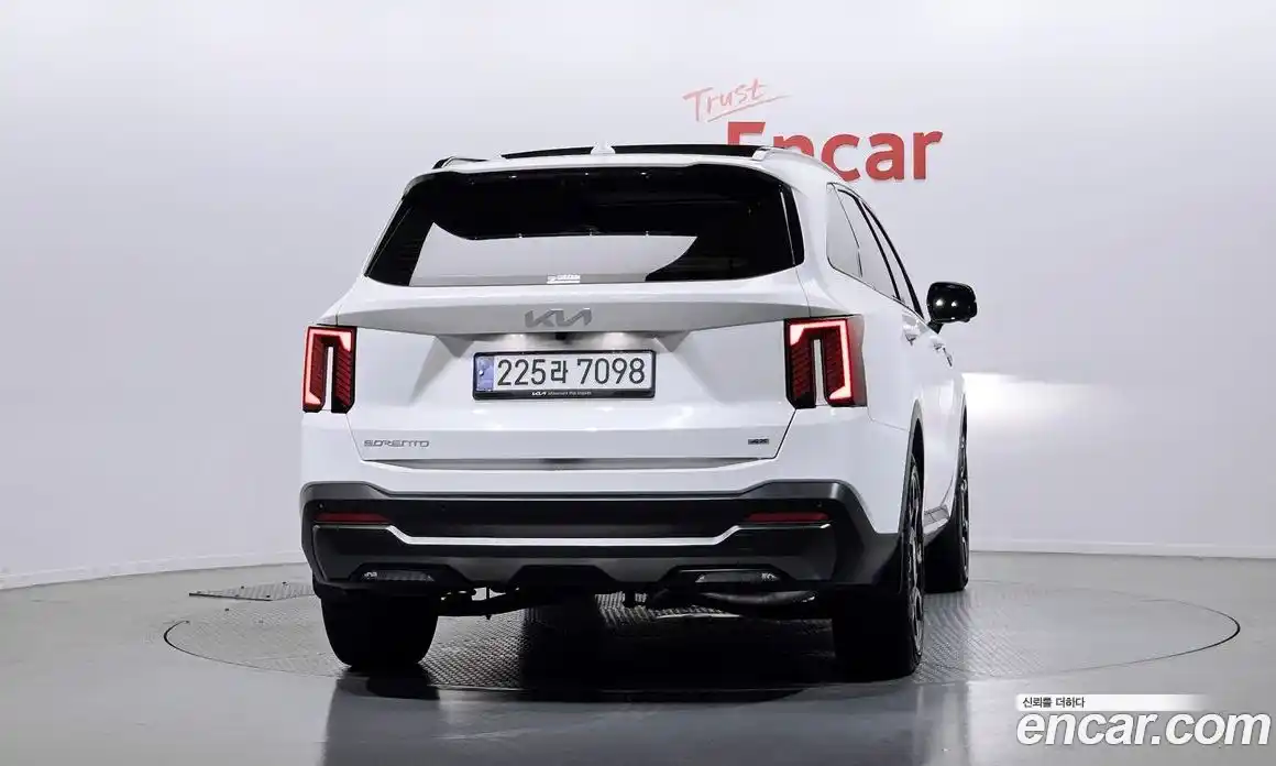 Kia Sorento 2024 2.2 автомат (гидро), фото 4