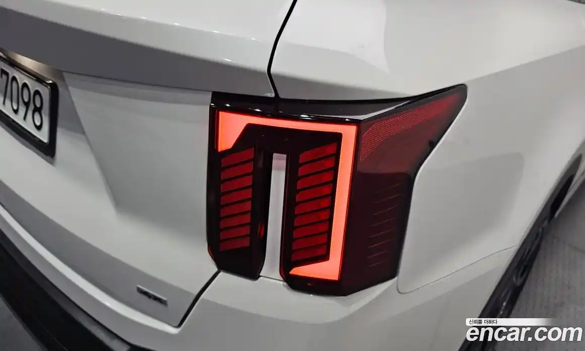 Kia Sorento 2024 2.2 автомат (гидро), фото 9