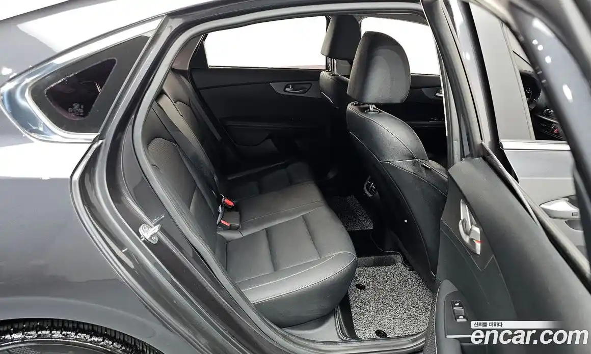 Kia K3 2018 1.6 автомат (гидро), фото 17