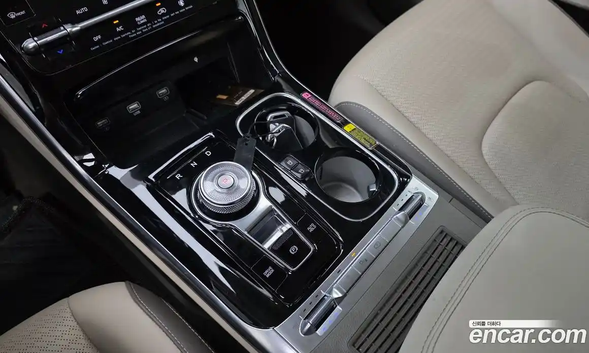 Kia Carnival 2021 3.5 автомат (гидро), фото 12